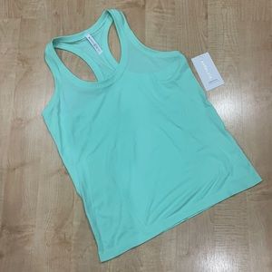 Athleta - Momentum Tank